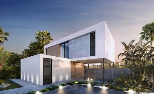 Villa in Estepona, Andalusia, Spain 1