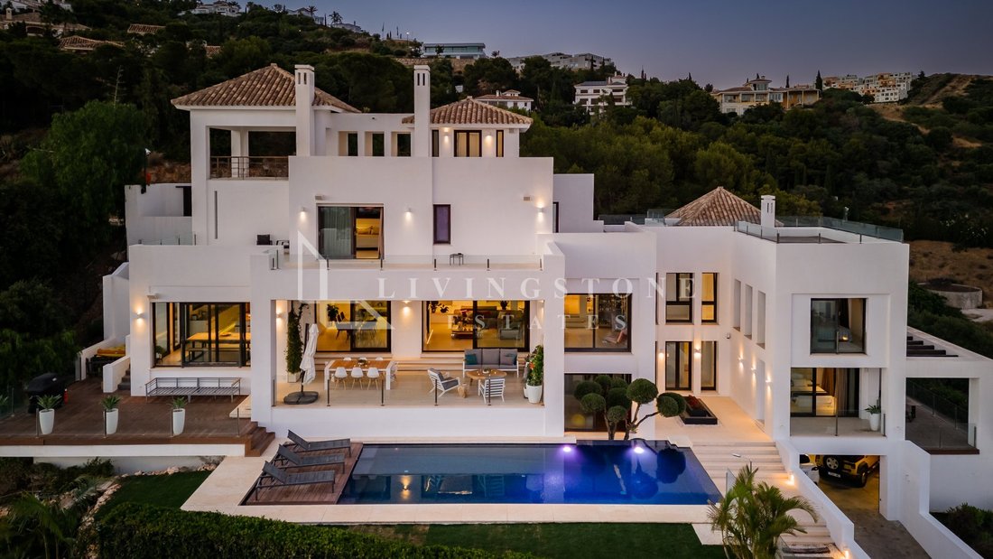 Villa in Marbella, Andalusia, Spain 1 - 17920503
