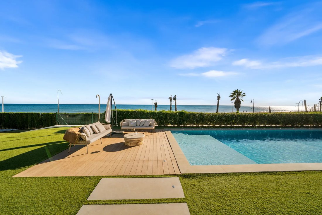 Villa in Estepona, Andalusia, Spain 5 - 17923280