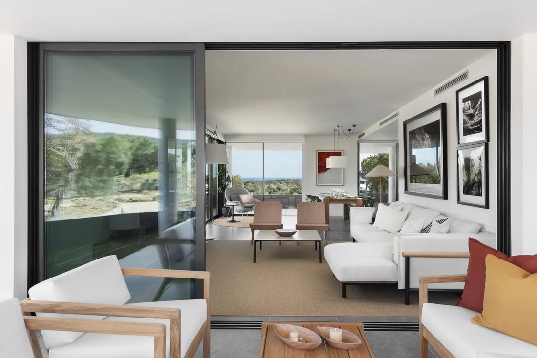 Apartment in Sotogrande, San Roque, Andalusia 2 - 17923764