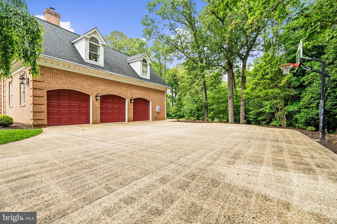 House in Oakton, Virginia, United States 4 - 17918472