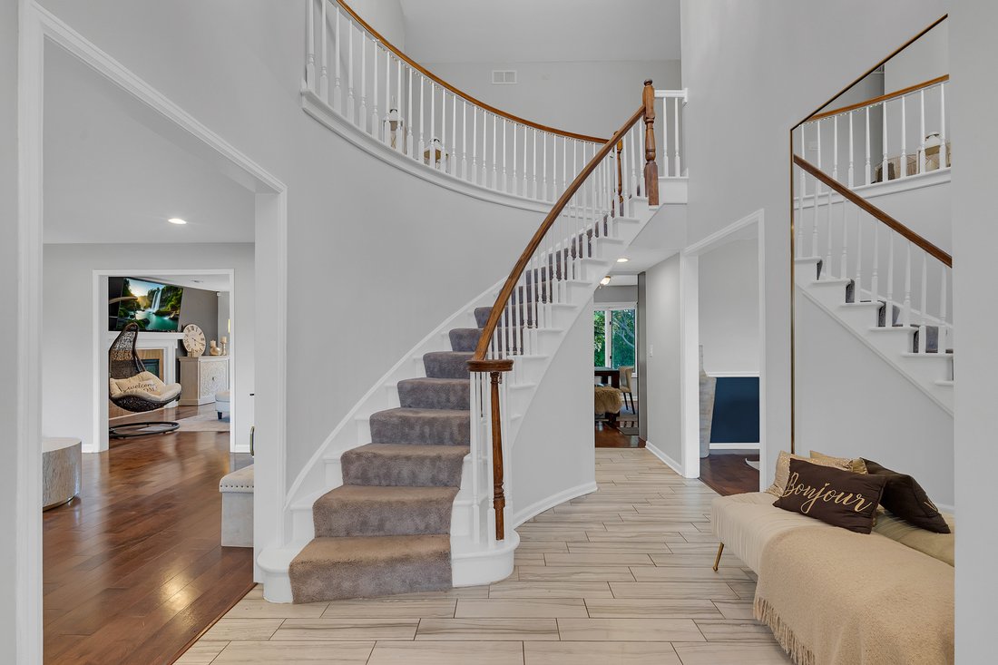 House in Oak Brook, Illinois, United States 5 - 17922235