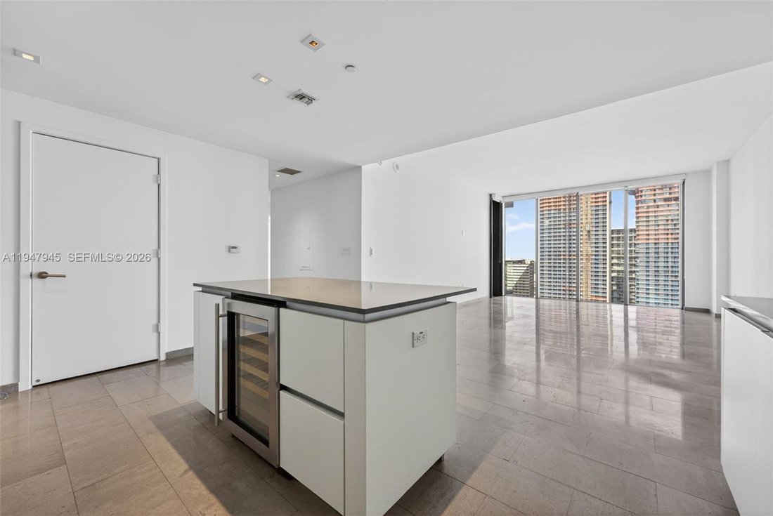 Condo in Miami, Florida, United States 4 - 17203018