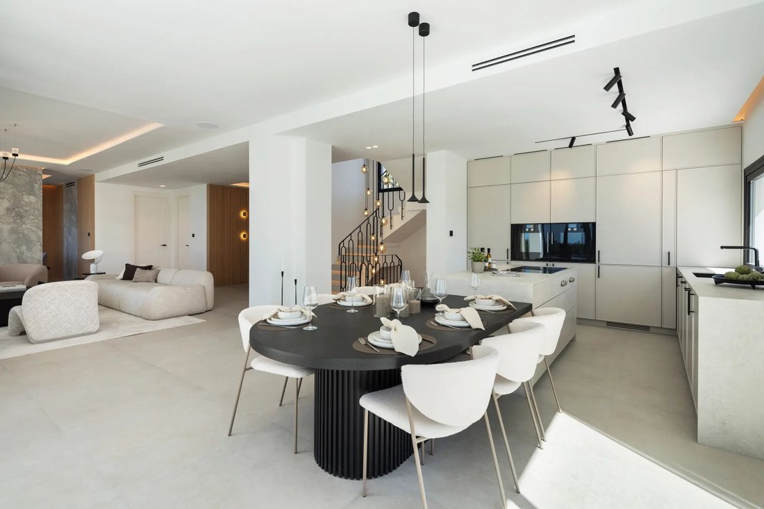 Villa in Benahavis, Andalusia, Spain 4 - 17921441