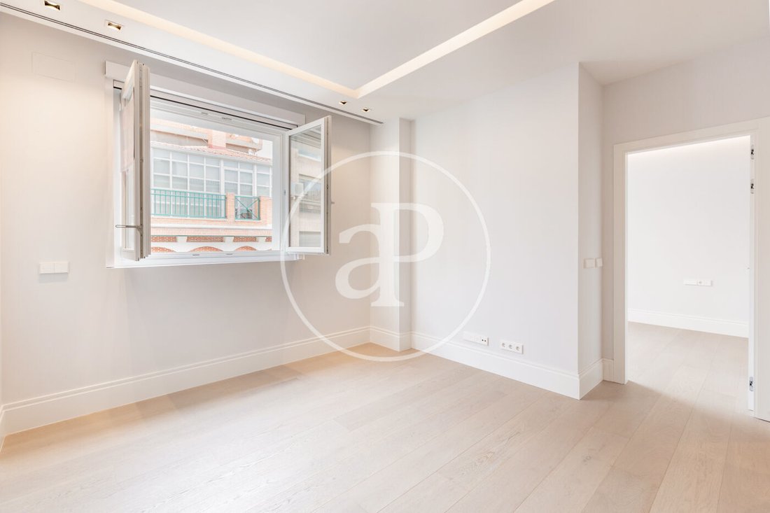 Apartment in Chamberi, Madrid, Spain 5 - 17386528