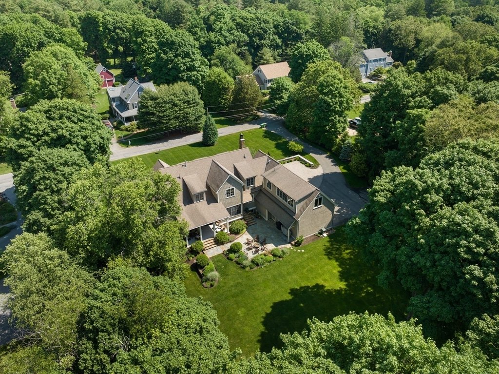 House in Weston, Massachusetts, United States 2 - 17917892