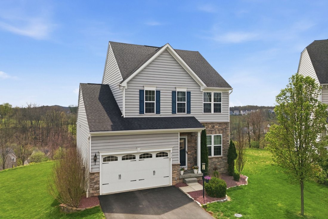 House in Zelienople, Pennsylvania, United States 2 - 17916166