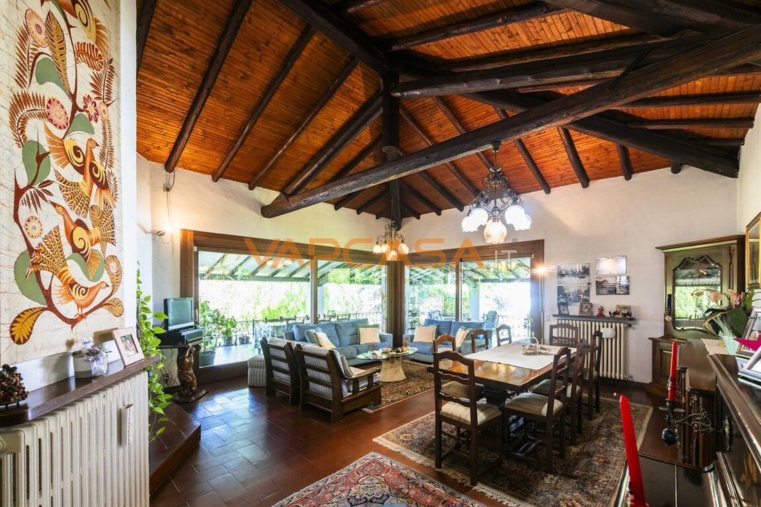 Villa in Credaro, Lombardy, Italy 2 - 17920898
