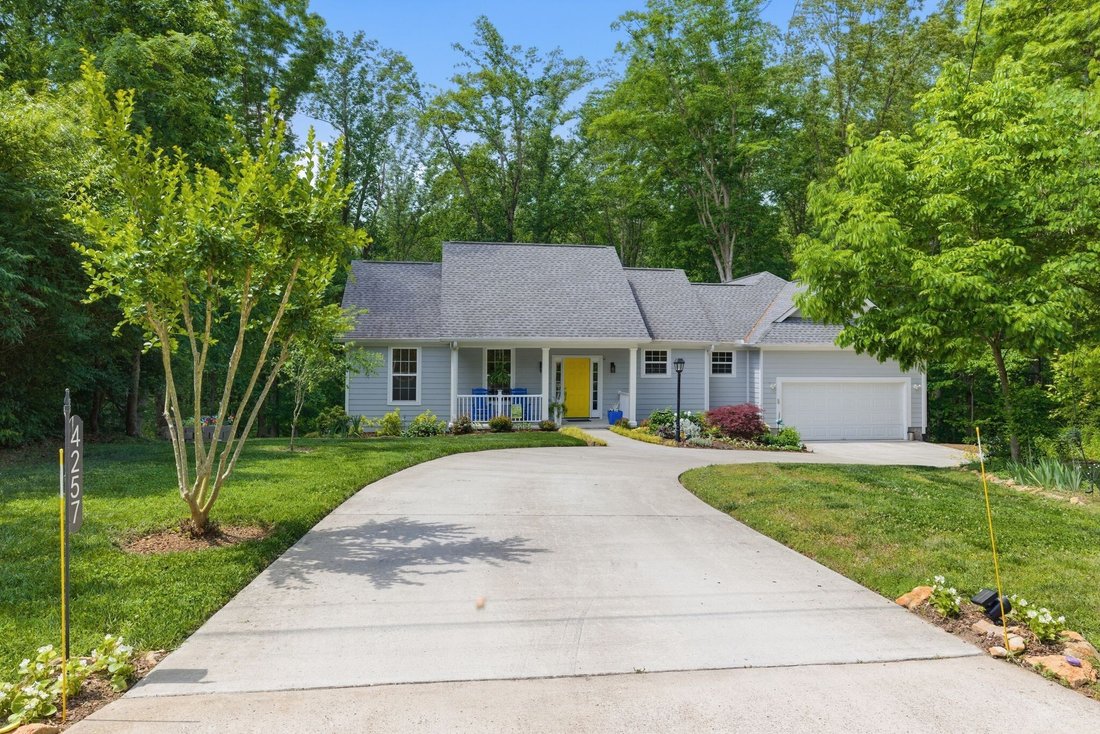 House in Pegram, Tennessee, United States 3 - 17921542