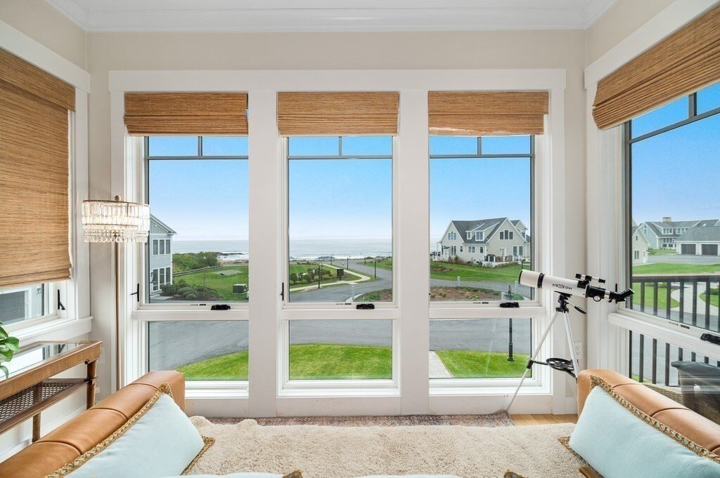 Condo in Gloucester, Massachusetts, United States 5 - 17882945