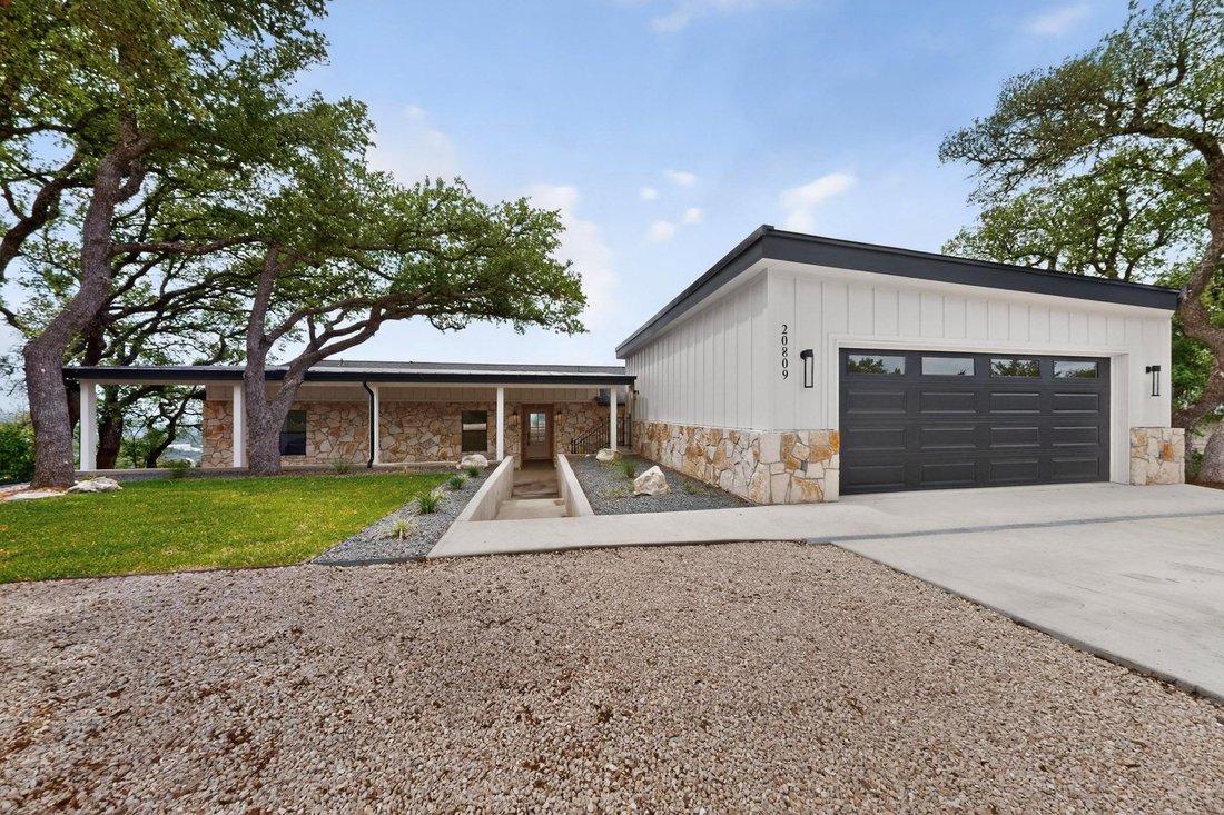House in Jonestown, Texas, United States 2 - 17920765