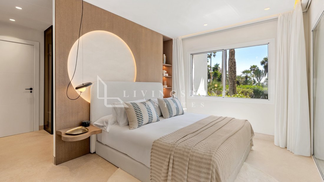 Apartment in Cancelada, Estepona, Andalusia 5 - 17921820