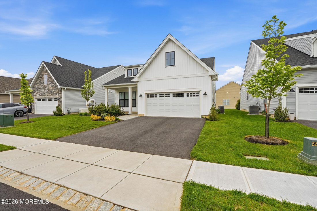 House in Freehold Township, New Jersey, United States 5 - 17919649