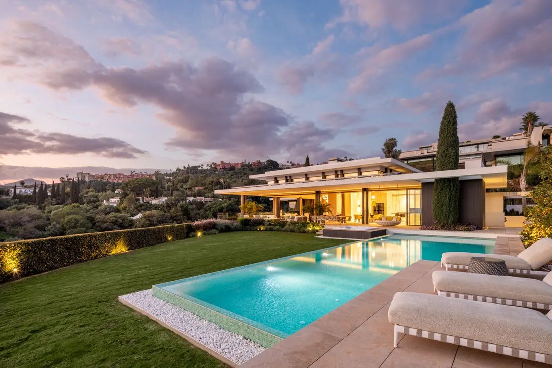 Villa in La Zagaleta, Benahavis, Andalusia 1 - 17923177