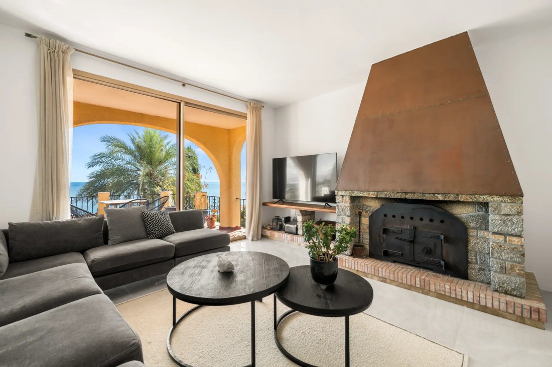 Villa in Buenas Noches, Estepona, Spain 4 - 17922166