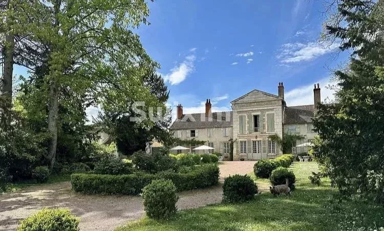Estate in Givry, Bourgogne – Franche-Comté, France 2 - 17923760
