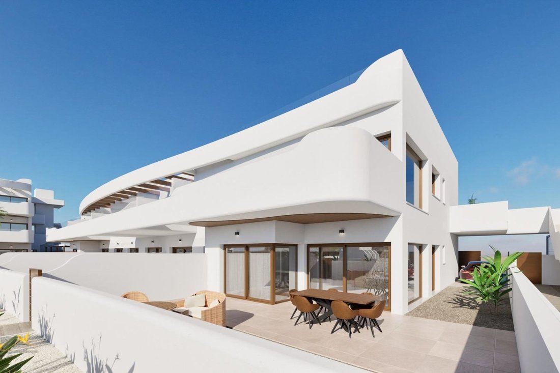 Villa in Los Alcazares, Región de Murcia, Spain 3 - 17918388