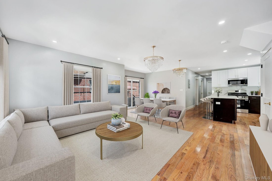 House in New York, New York, United States 5 - 17921499