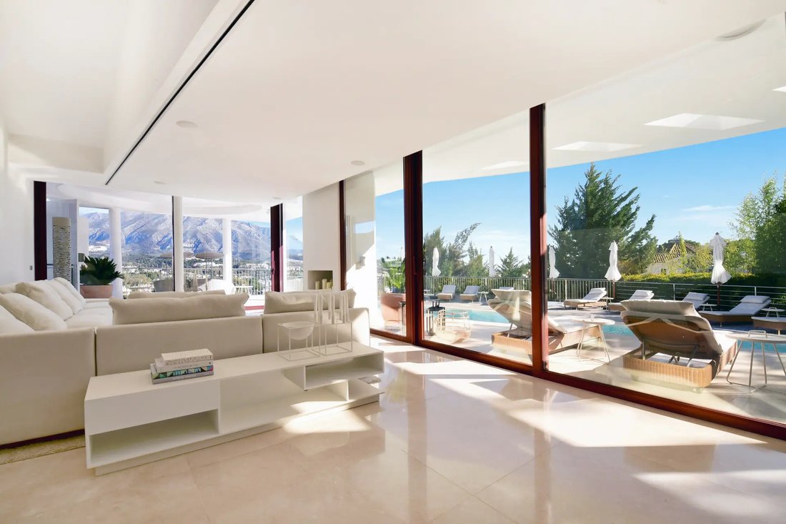 Villa in Nueva Andalucia, Marbella, Spain 2 - 17921620