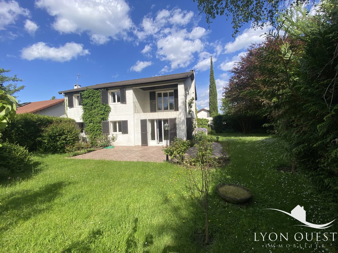 House in Charbonnieres-les-Bains, Auvergne-Rhône-Alpes, France 2 - 17873276