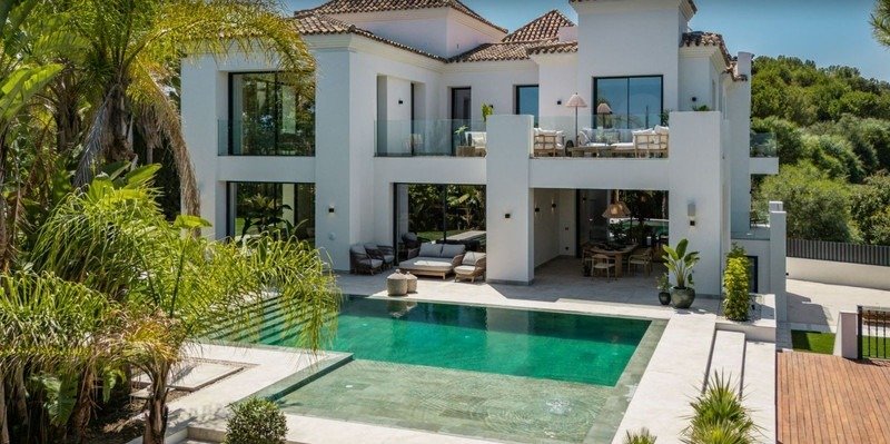 Villa in La Quinta, Benahavis, Andalusia 1 - 17923368