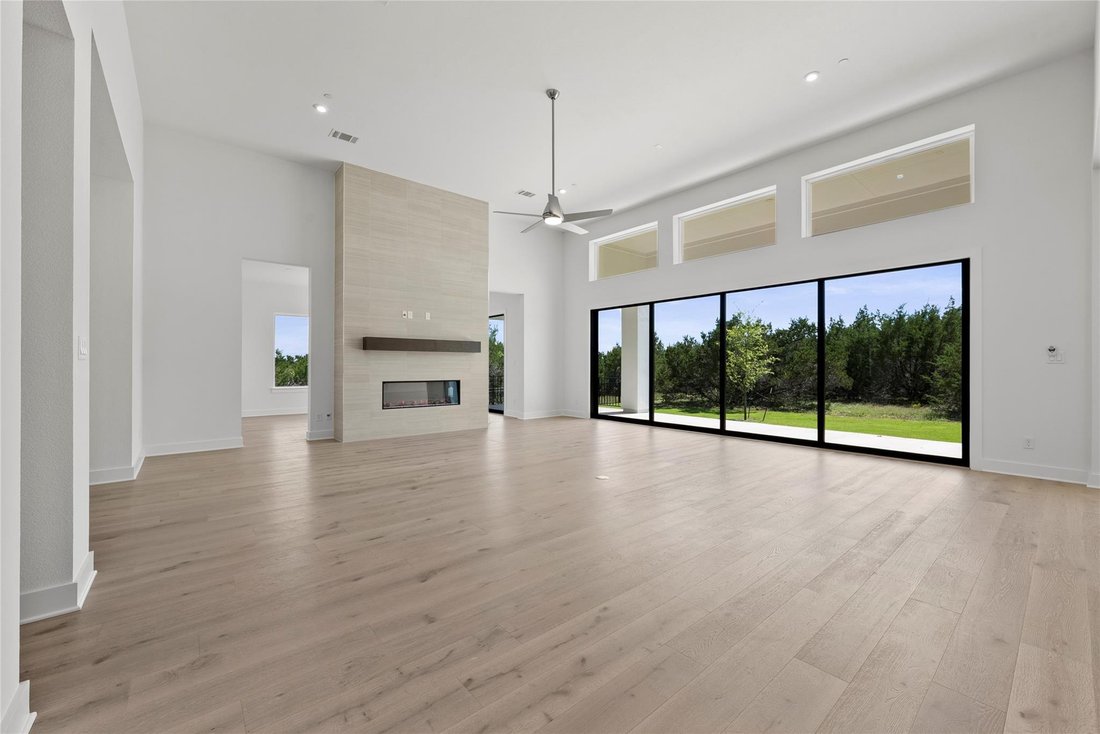 House in Leander, Texas, United States 5 - 16906853