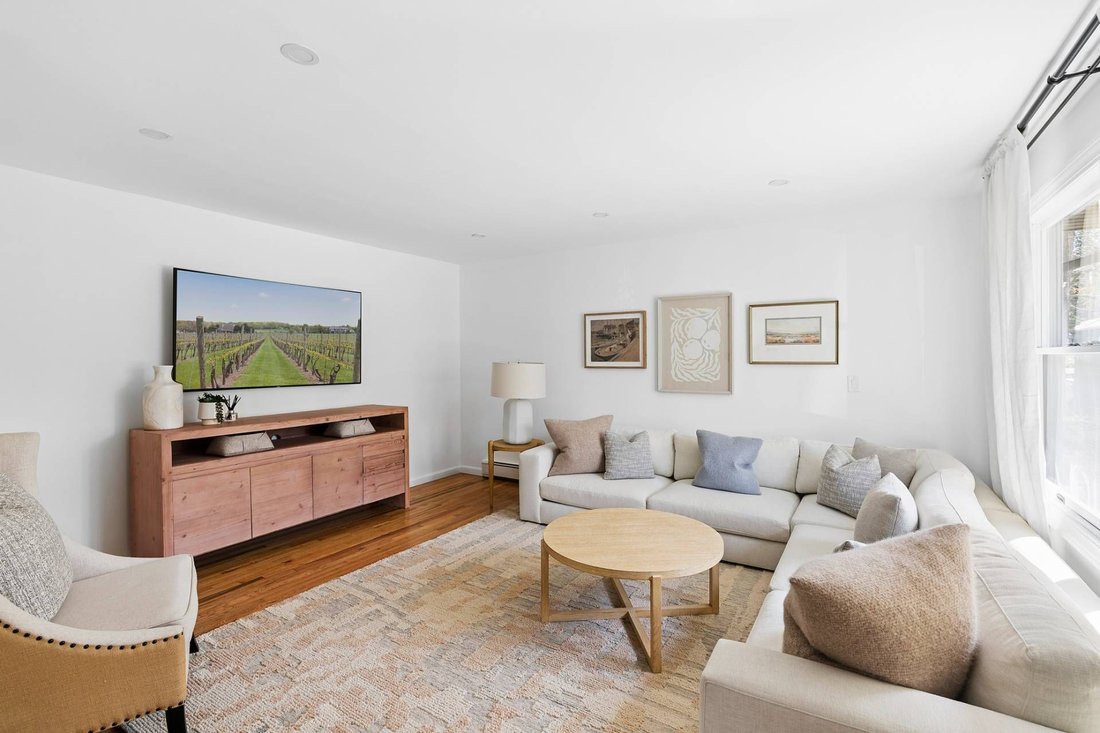 Water Mill, New York, United States 1 - 17917951