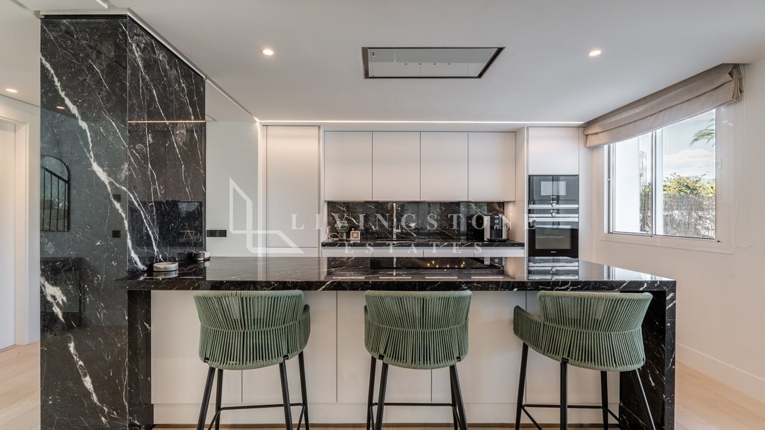 Villa in Nueva Andalucia, Marbella, Spain 4 - 17920487