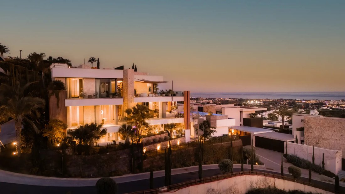 Villa in La Quinta, Benahavis, Andalusia 1 - 17921813