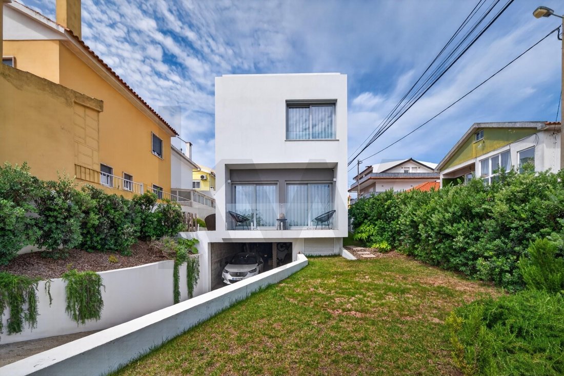 House in Sao Domingos de Rana, Lisbon, Portugal 1 - 17877156