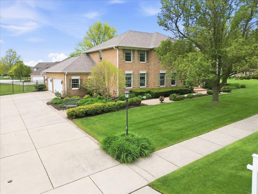 House in Munster, Indiana, United States 3 - 17918983