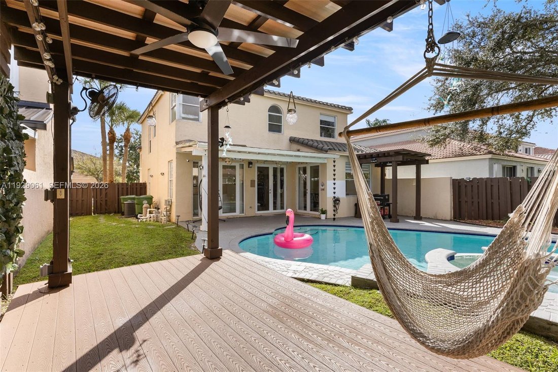 House in Pembroke Pines, Florida, United States 5 - 17202342