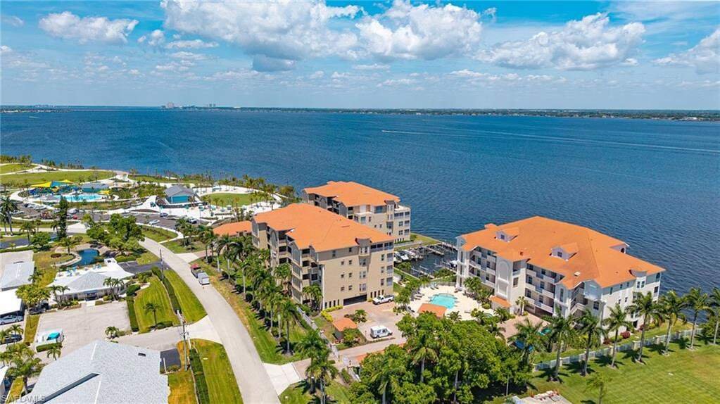 House in Cape Coral, Florida, United States 1 - 17924884