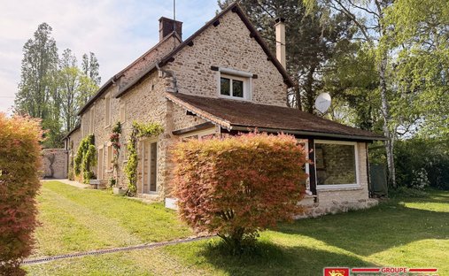 Casa a La Chapelle-Longueville, Normandia, Francia 1