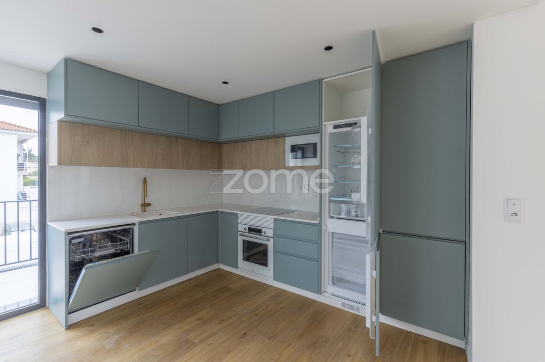 Apartment in Alcabideche, Lisbon, Portugal 2 - 17911476