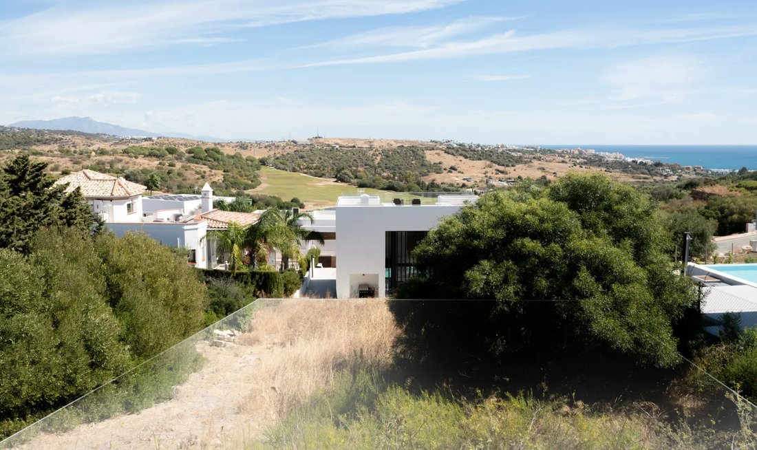 Land in Estepona, Andalusia, Spain 1 - 17919874