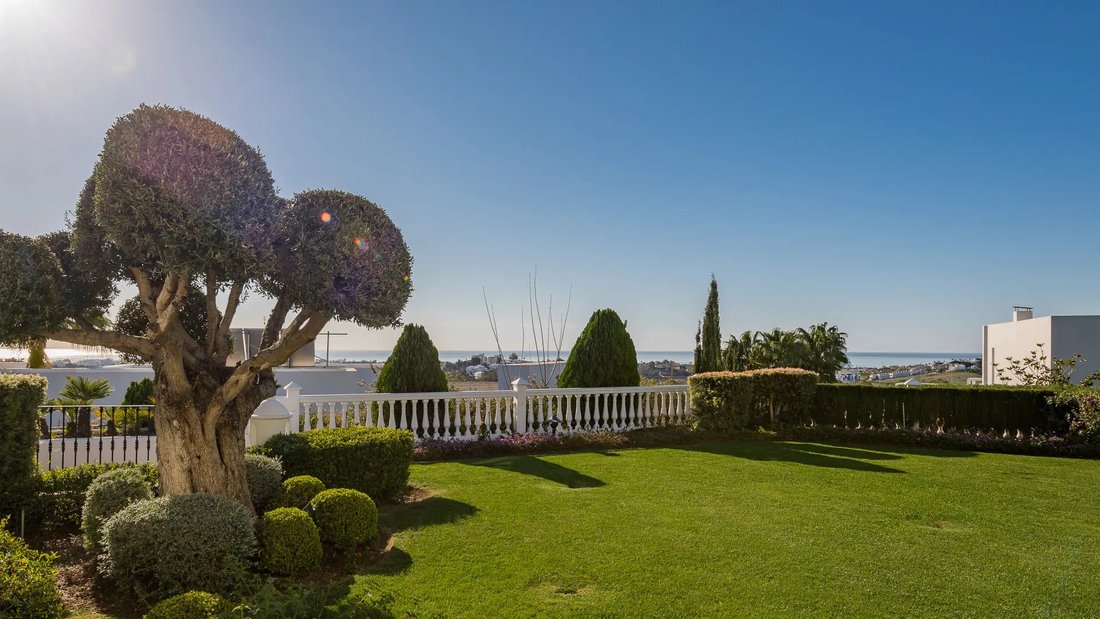 Villa in Benahavis, Andalusia, Spain 2 - 17922368
