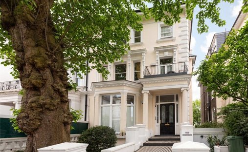Apartment in Dagenham East, England 1