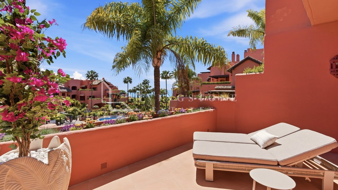 Apartment in Gualdalmansa, Estepona, Andalusia 2 - 17921521
