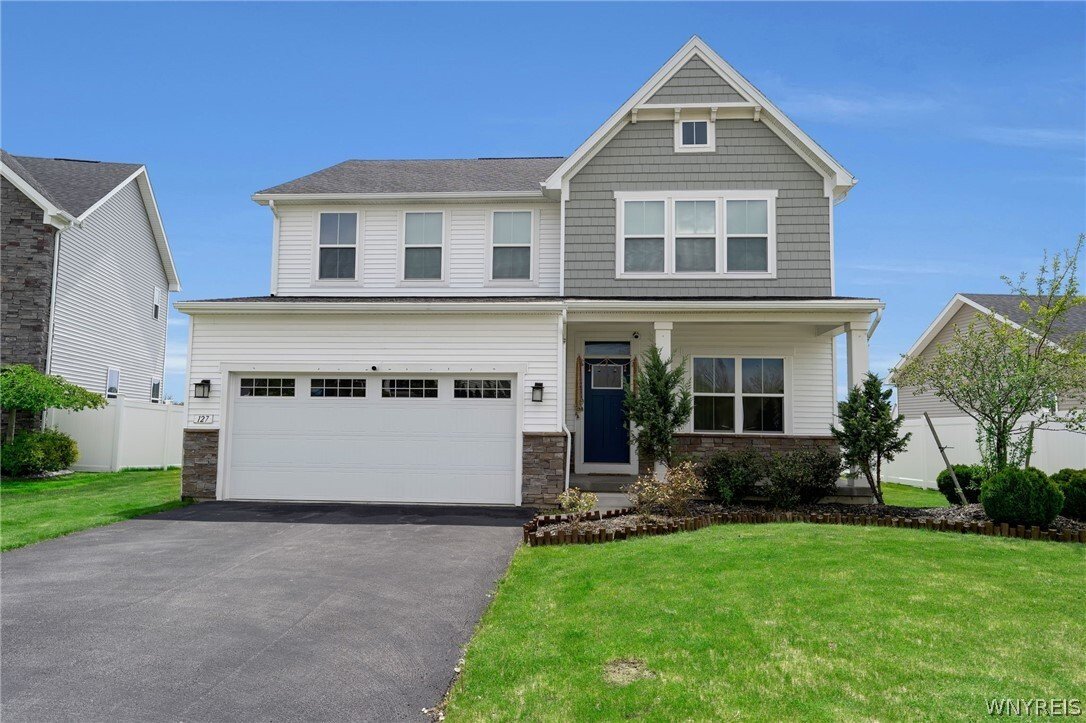 Amherst, New York, United States 1 - 17923162