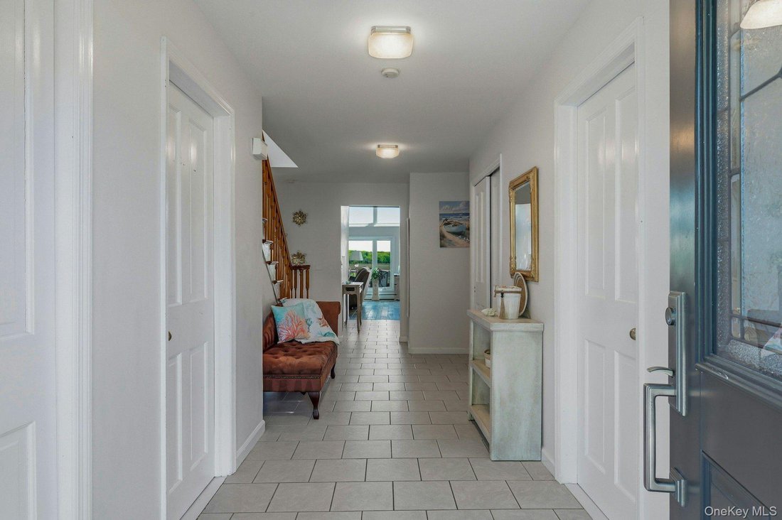 House in Northport, New York, United States 4 - 17916736