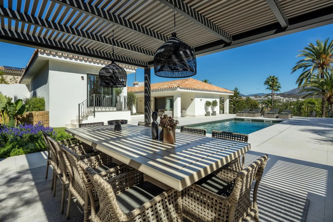Villa in Nueva Andalucia, Marbella, Spain 2 - 17920655
