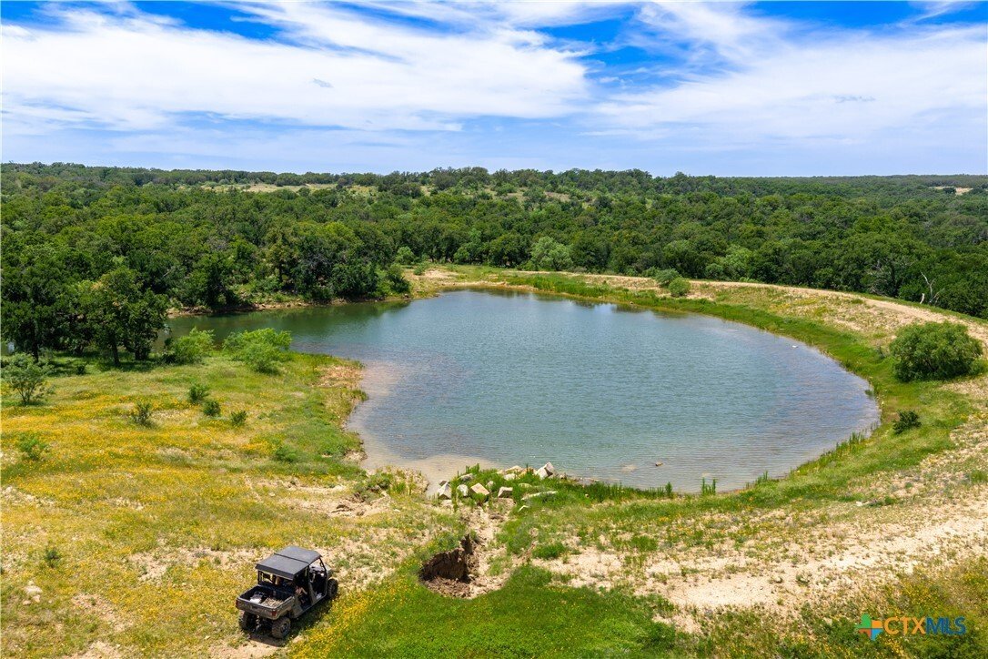 Farm Ranch in Mullin, Texas, United States 4 - 17391126