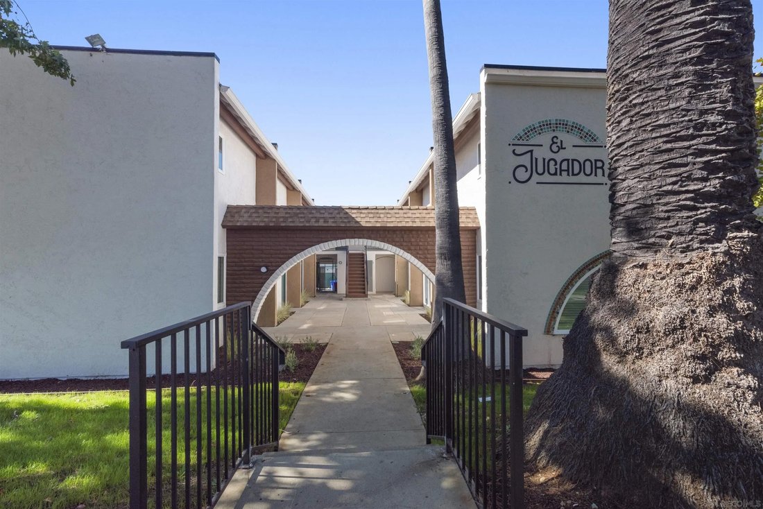 Oceanside, California, United States 3 - 17921916