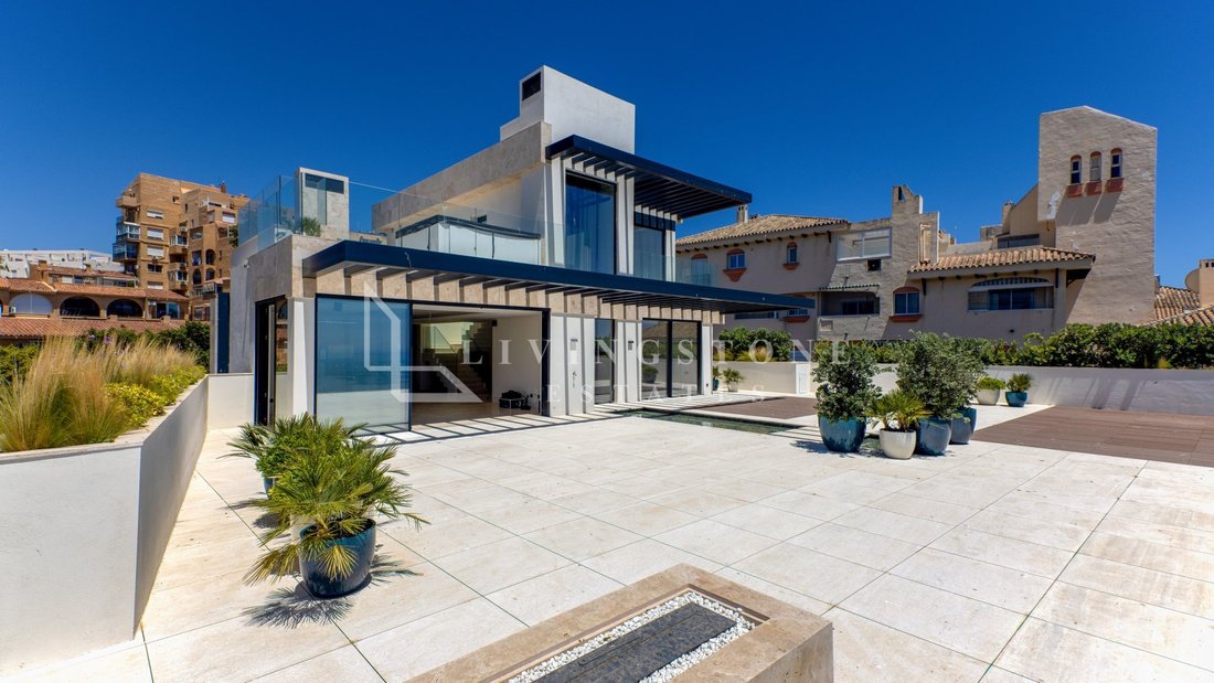 Apartment in Estepona, Andalusia, Spain 2 - 17921000