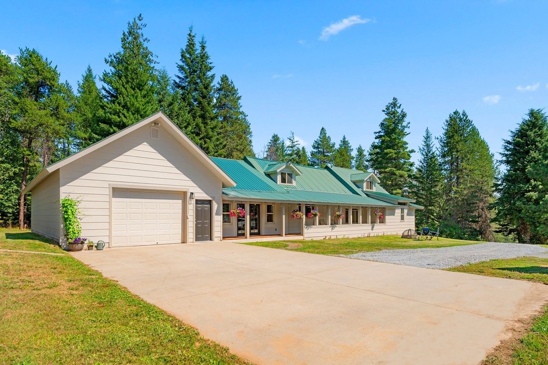 House in Sandpoint, Idaho, United States 2 - 17919496