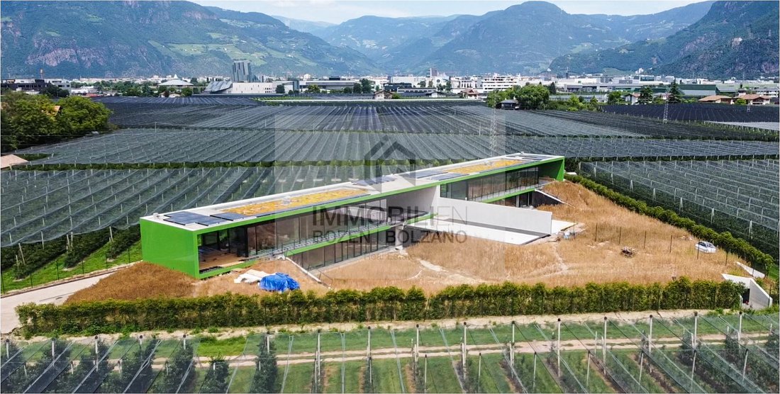 Villa in Bolzano / Bozen, Trentino – Alto Adige/Südtirol, Italy 3 - 17917134