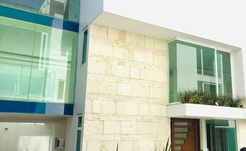House in Santa Catarina Yecahuitzotl, Mexico City, Mexico 1
