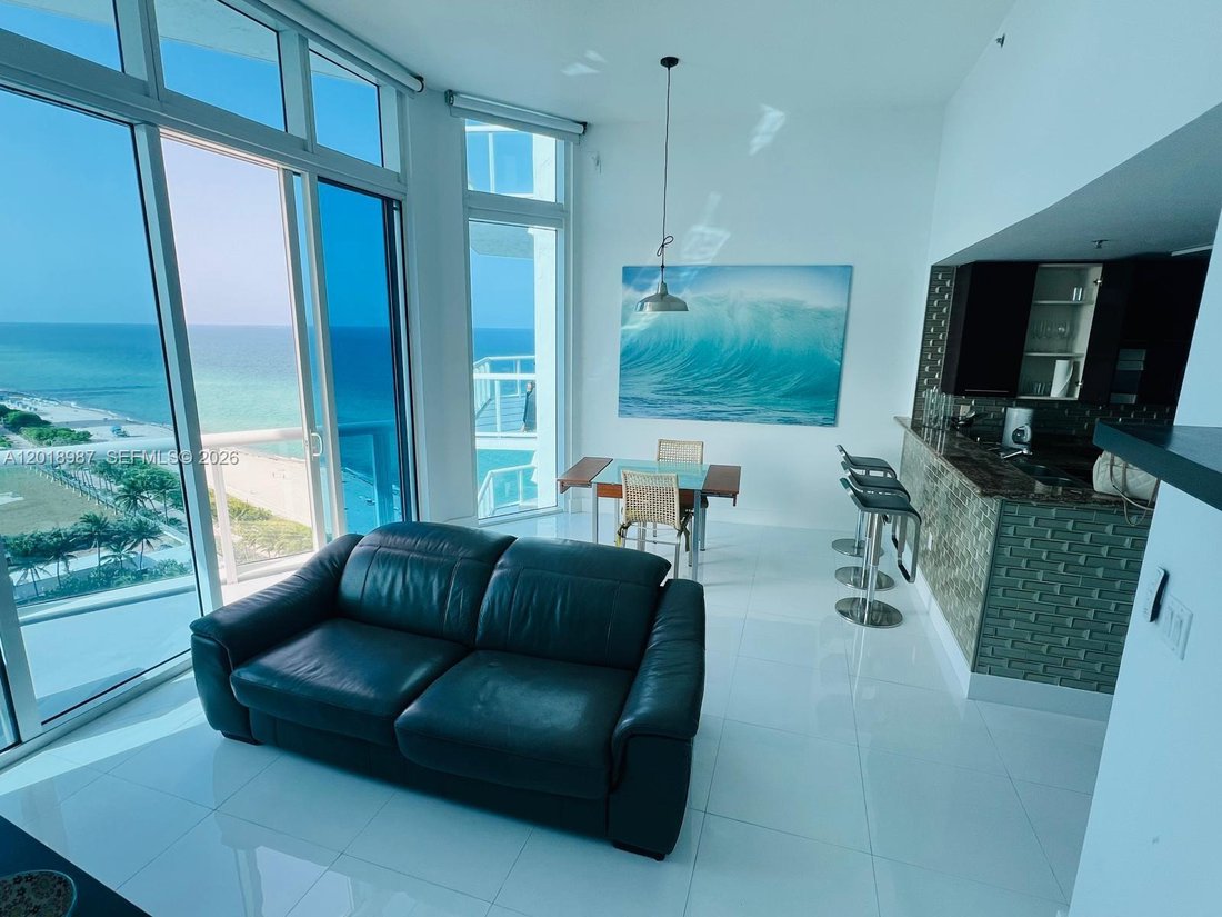 Condo in Miami Beach, Florida, United States 5 - 17916780