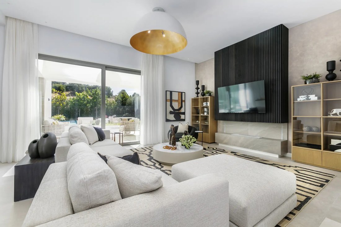 Villa in Estepona, Andalusia, Spain 5 - 17922630